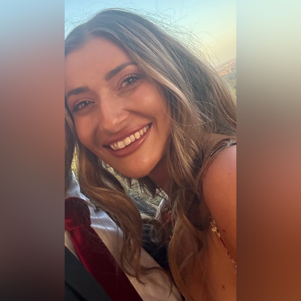 Meet your Posher, Victoria